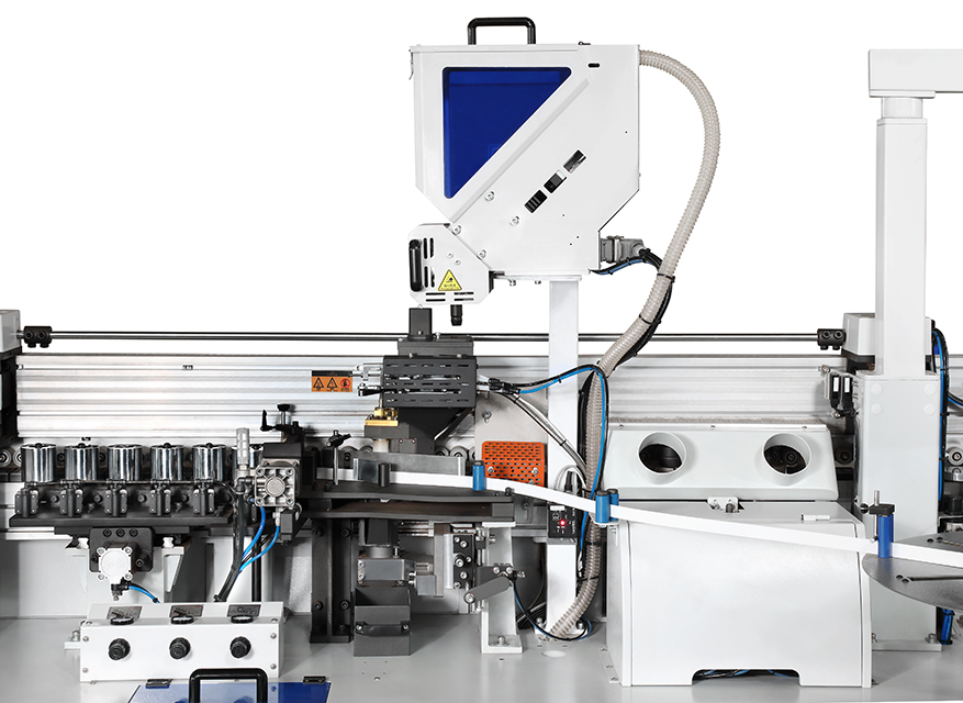 八刀庫自動換刀